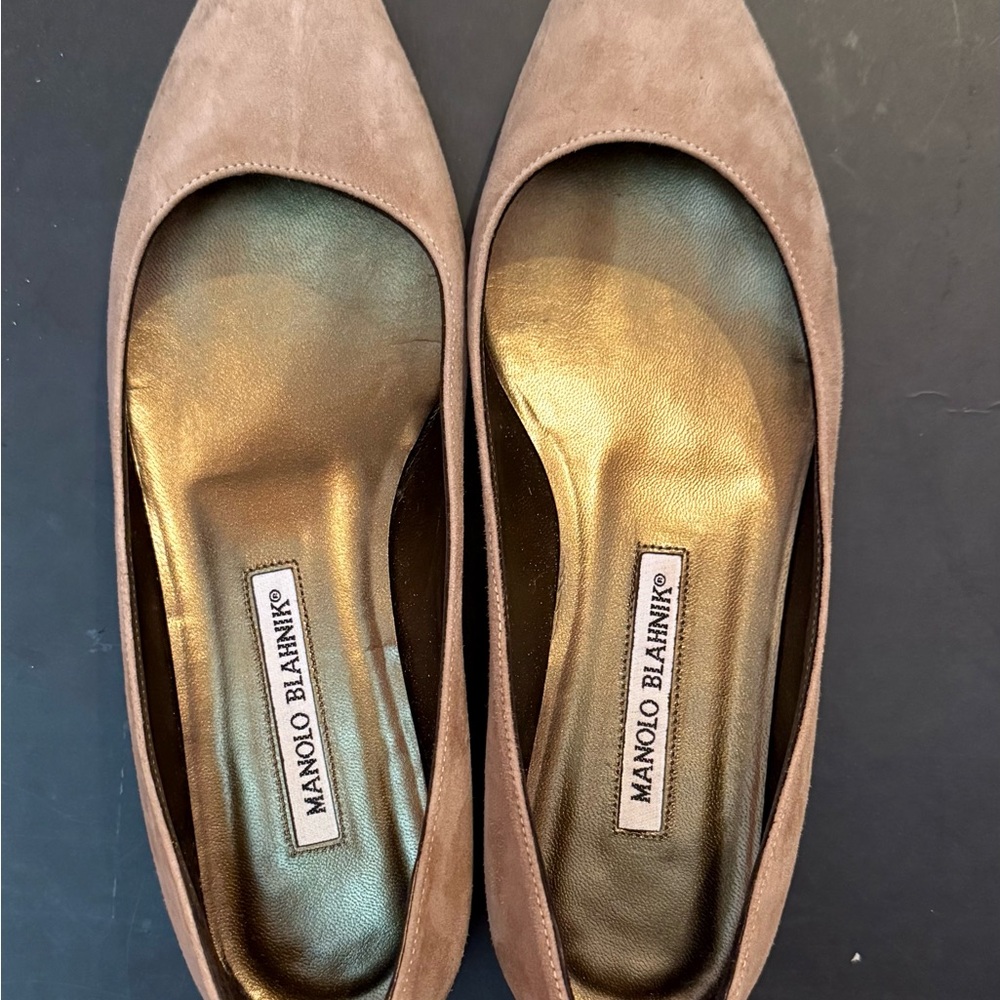 Manolo Blahnik Brown Suede Flats with Pointed Toe